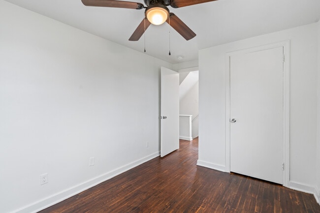 Building Photo - 5034 Ampere St