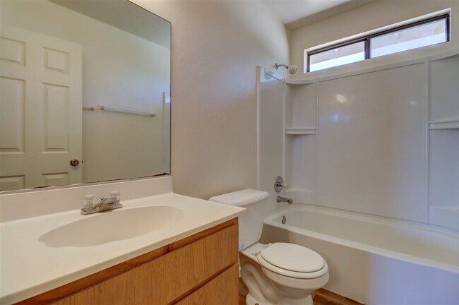 Building Photo - 7100 Roundup Dr