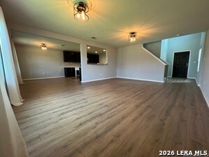 Building Photo - 12037 Silver Lgt