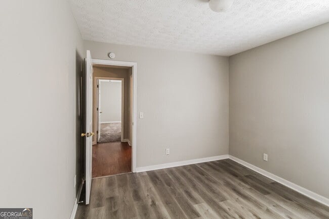 Building Photo - 3110 Cooper Woods Dr