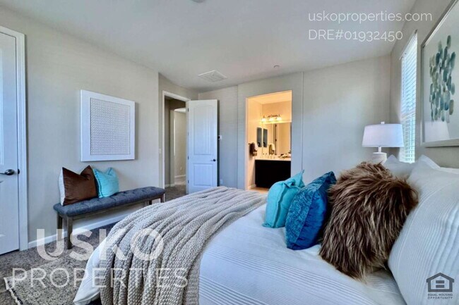 Building Photo - 159 Alboran Sea Cir