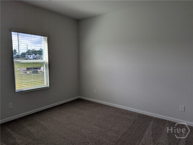 Building Photo - 115 Stillhouse Dr