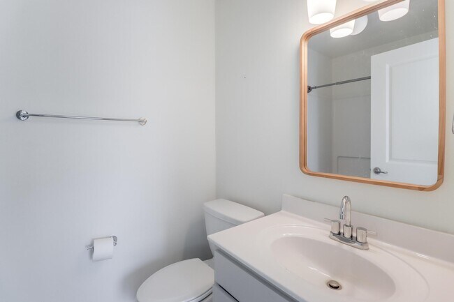 Building Photo - 2207 Government St