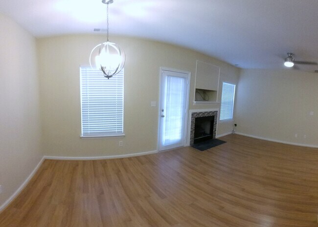 Building Photo - 103 Pinter Ct