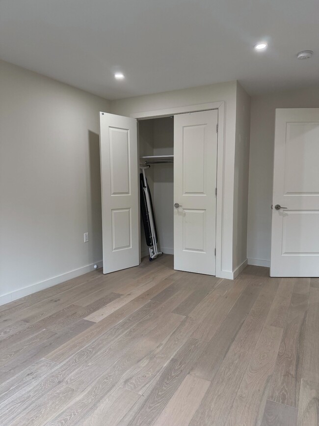 Building Photo - 3641 Johnson Ave