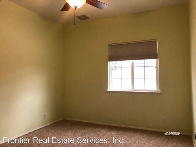 Building Photo - 4 br, 2 bath House - Place 416 Abigail St