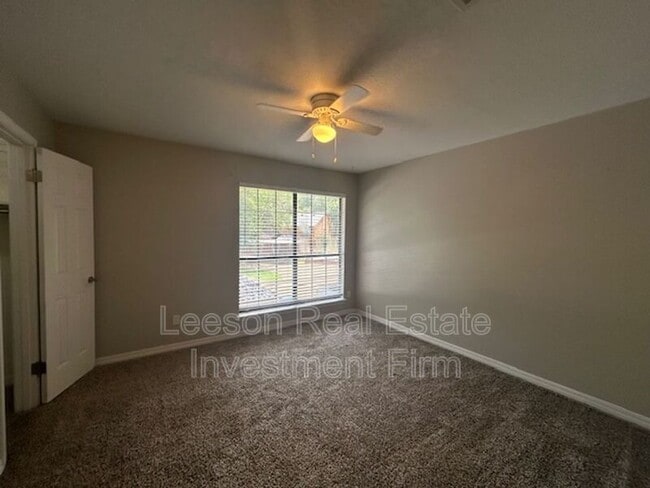 Building Photo - 3434 Stonebrook Pl