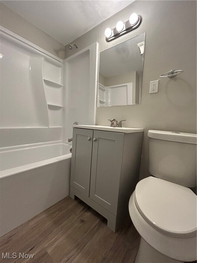 Building Photo - 10726 Garfield Ave