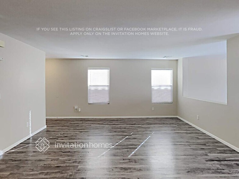 Building Photo - 9509 Grand Fir Ct