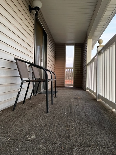 Balcony - 6610 Willow Pointe NW