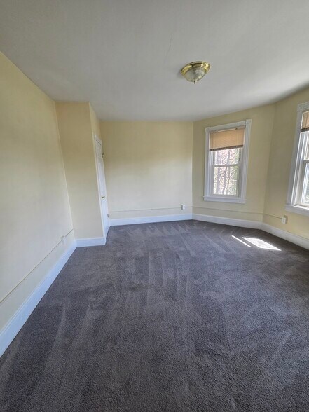 Building Photo - 432 S Chester Pike