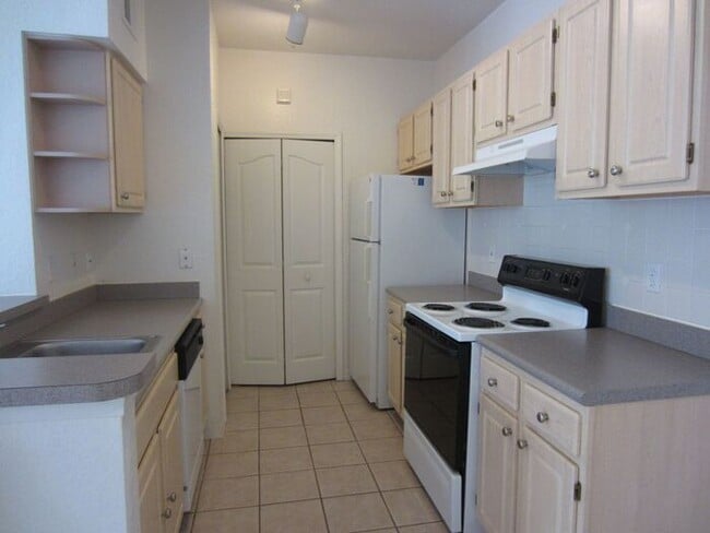 Building Photo - Condo in Legacy Dunes, Kissimmee