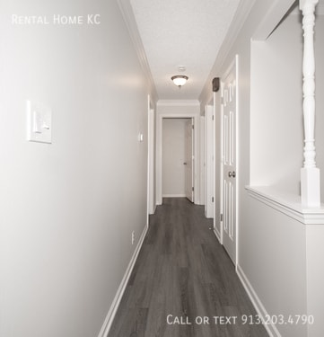 Building Photo - 7800 Noland Rd