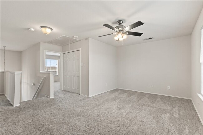 Building Photo - 3920 Malibu Sun Dr