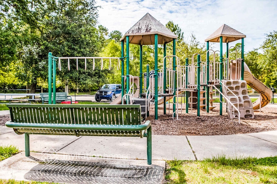 Building Photo - 6316 Starlight Dr