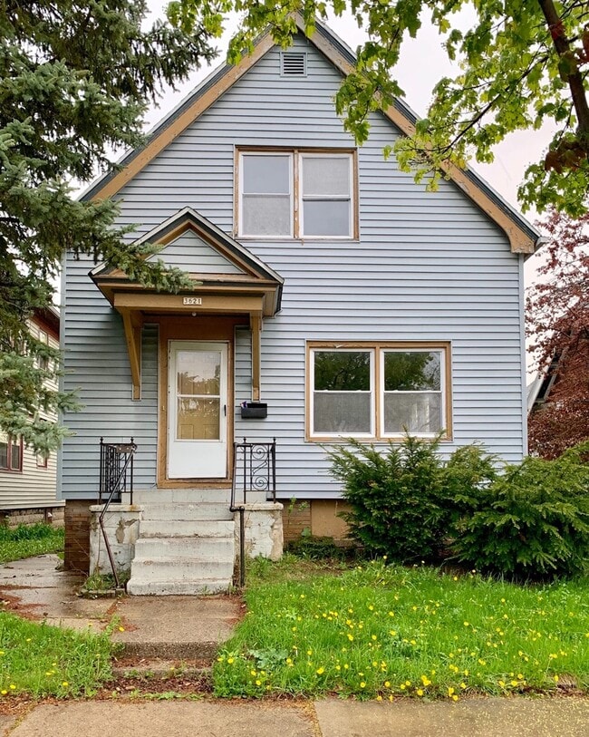 Building Photo - 3621 N 13th St