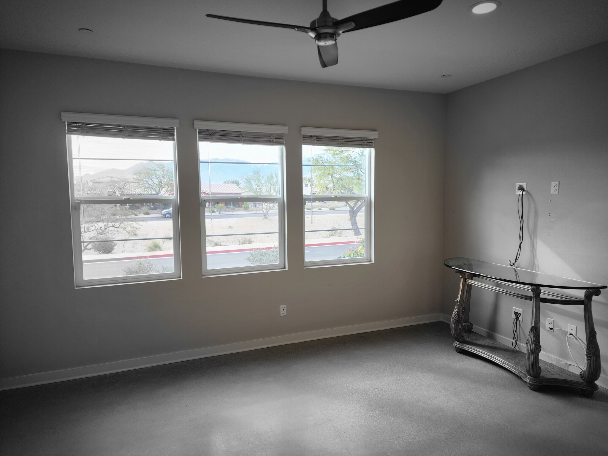 Windows - 67856 Rio Vista Dr