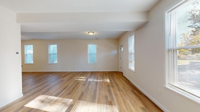 Building Photo - IMMACULATE - Clark / Fulton Area - 3 Bedrooms - 3 Baths - Single Family Home