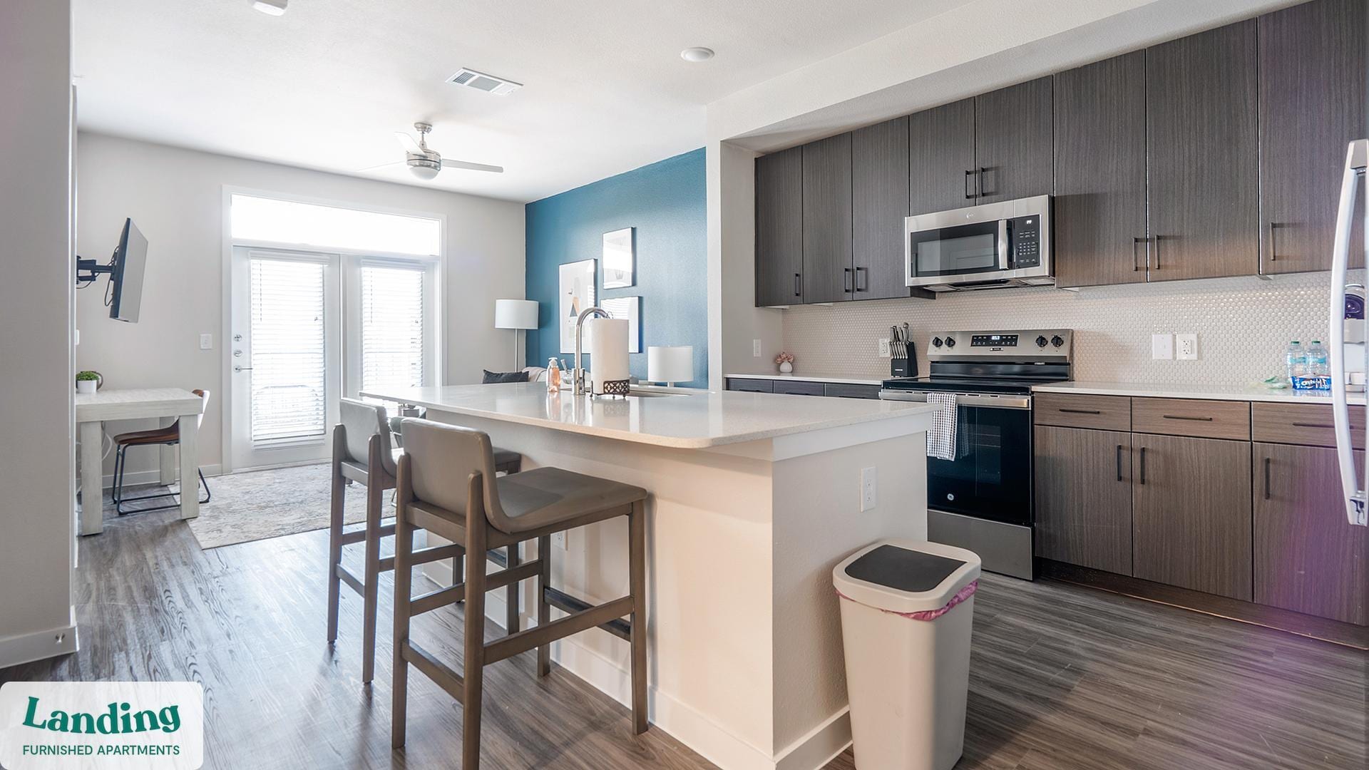 Building Photo - 14015 Univ Pass