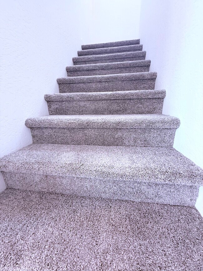 Building Photo - 6461 W Austin Wy