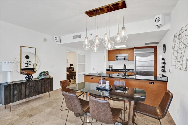 Building Photo - 50 Biscayne Blvd