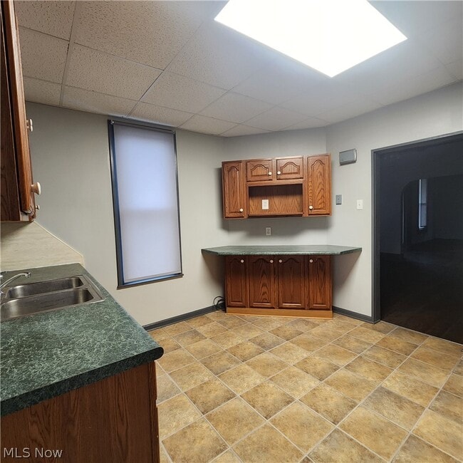 Building Photo - 141 Highland Ave