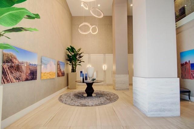 Building Photo - 2401 S Ocean Dr