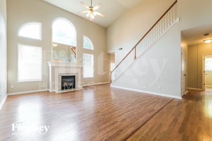 Building Photo - 952 Simonton Glen Dr SE