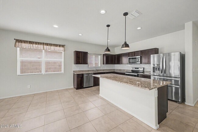Building Photo - 18363 W Whispering Wind Dr