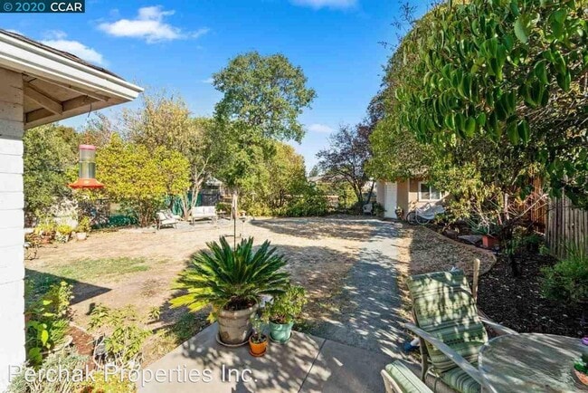 Building Photo - 2 br, 1 bath House - 1680 La Bonita