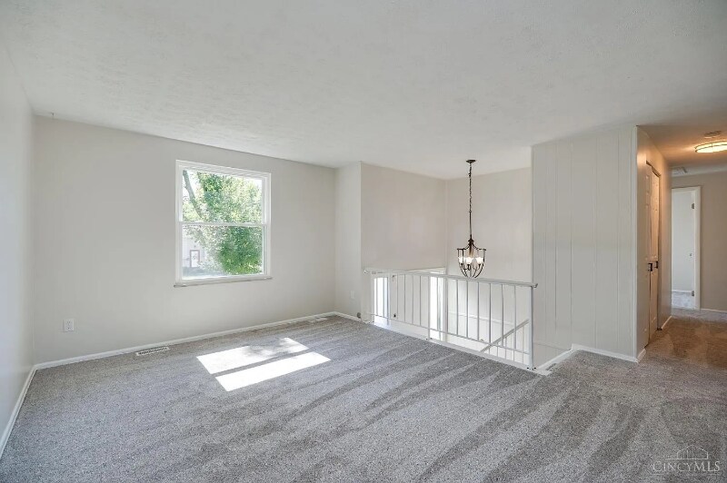 Building Photo - 1705 Chapman Dr