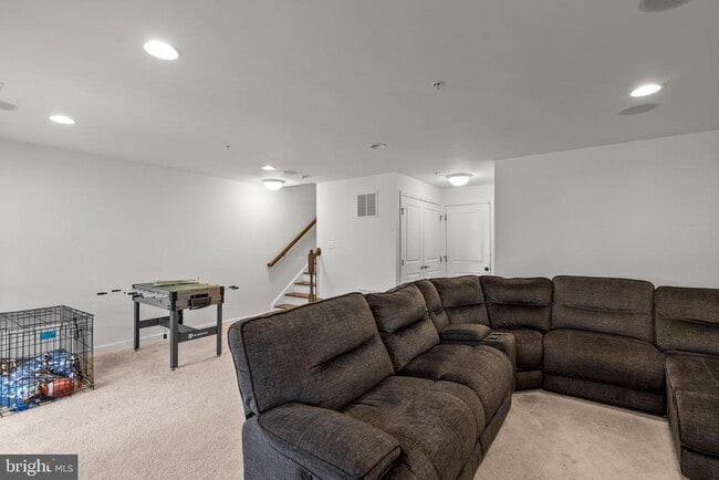 Building Photo - 14407 Sandy Ridge Ln