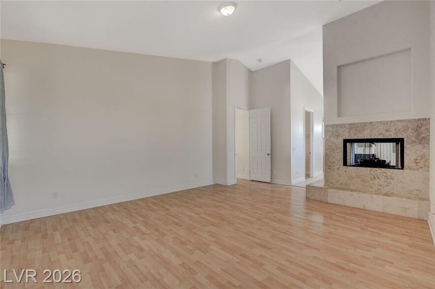 master bedroom - 2554 Regency Cove Ct