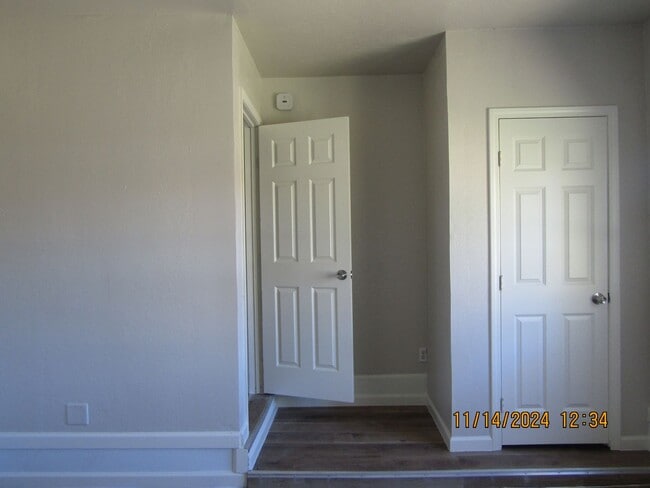 Building Photo - Very nice home on the Lawton's West Side!