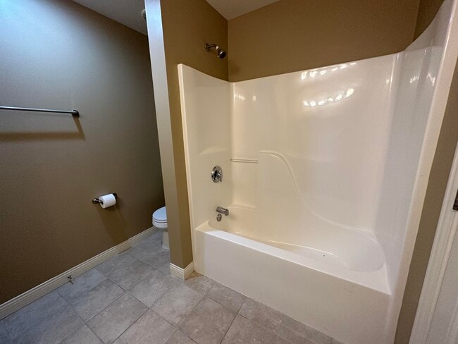 Building Photo - 11 St Augustine Dr