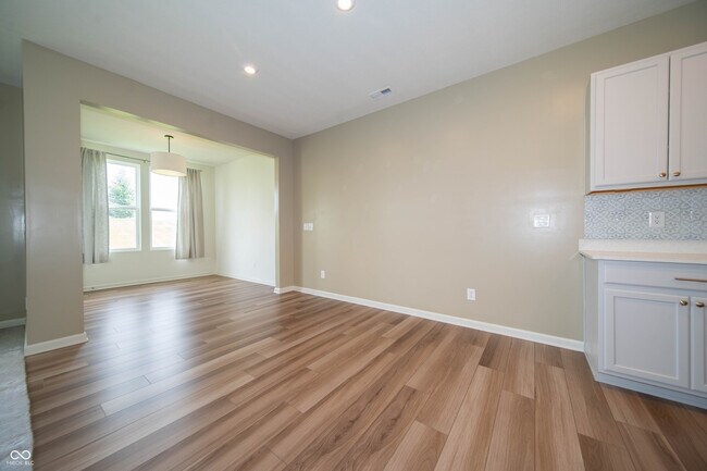 Building Photo - 14158 Bay Willow Dr