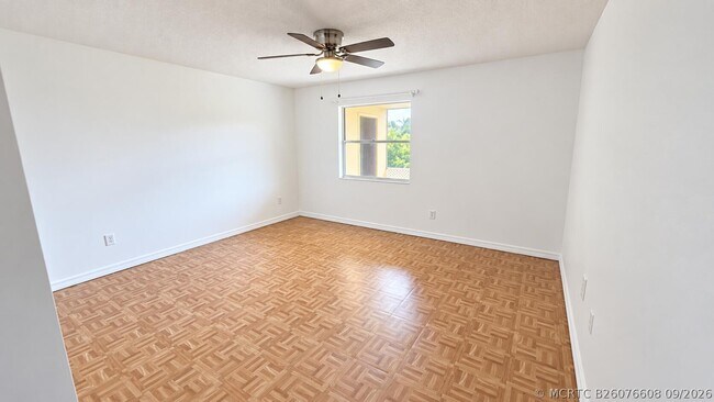 Building Photo - 4131 Stirling Rd