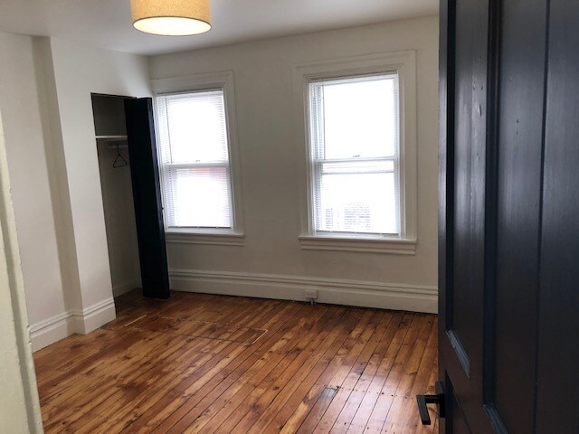 Building Photo - 4406 Cessna Way