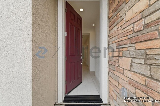 Building Photo - 4612 Irma Dr