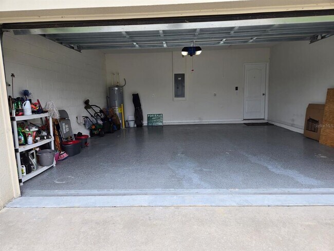 Building Photo - 3337 Perennial Ln