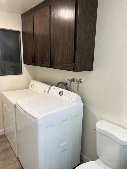 Laundry Room - 931 120th St SW