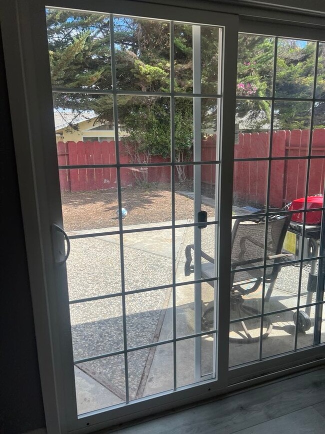 Building Photo - 808 Colton Dr