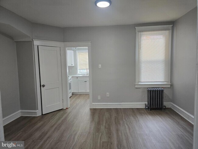 Building Photo - 1635 S Wilton St