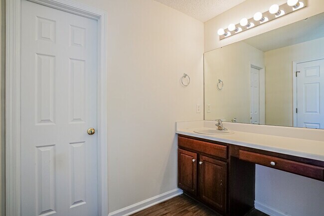 Building Photo - 6802 Paint Rock Ln