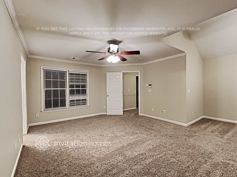 Building Photo - 350 Hillside Manor Dr NE