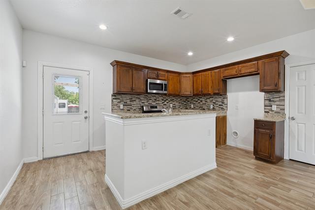 Building Photo - 3918 Sonora Ave