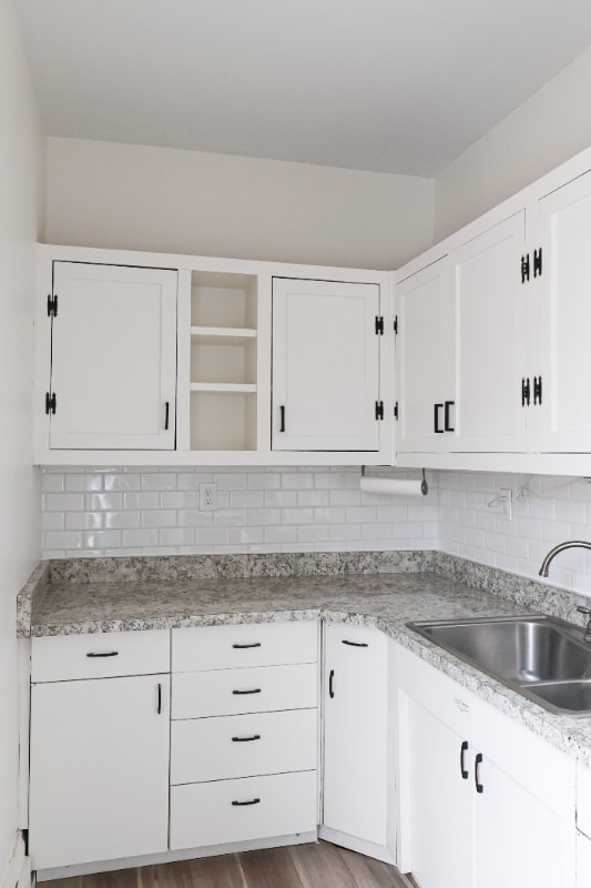 Building Photo - 1301 8th Ave