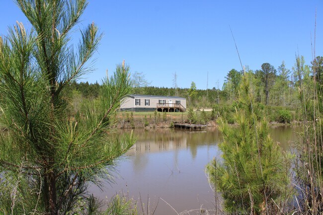 Building Photo - 818 W Grantville Rd