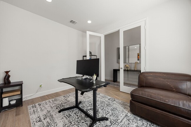 Building Photo - 20923 Carriage Harness Wy