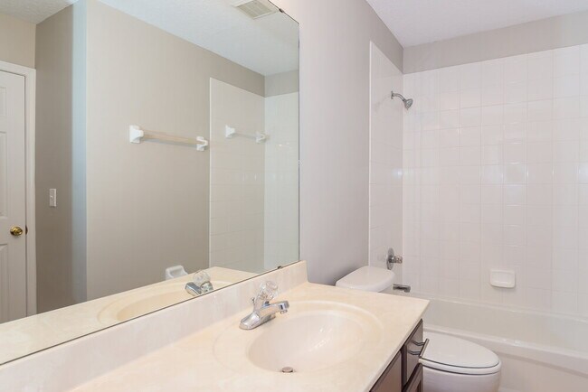 Building Photo - 407 Sparrow Branch Cir